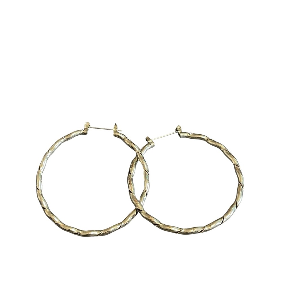 Elegant Gold Hoop Earrings